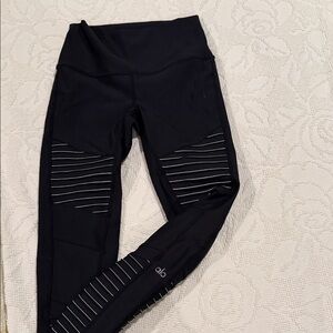 ALO Yoga 7/8 high-waist Black Moto Leggings with White Stripes and seams